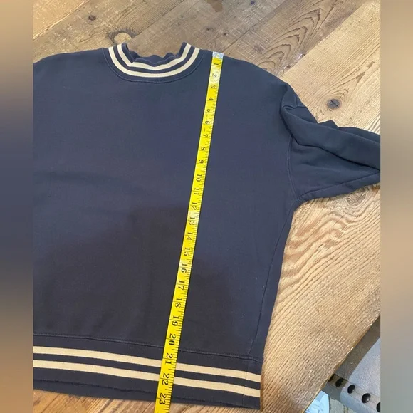 Madewell Sweatshirt, Size Medium, Black/Tan - Picture 9 of 11